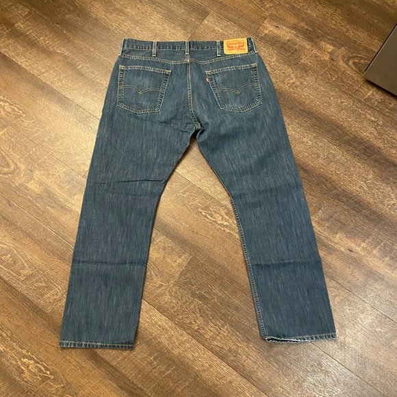Levi's 513 Slim Straight Jeans - 38x32 - Picture 3 of 9